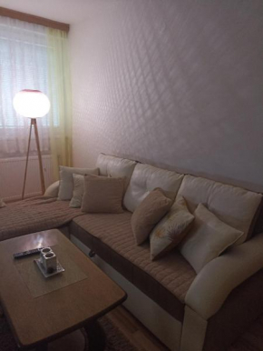Apartman 111
